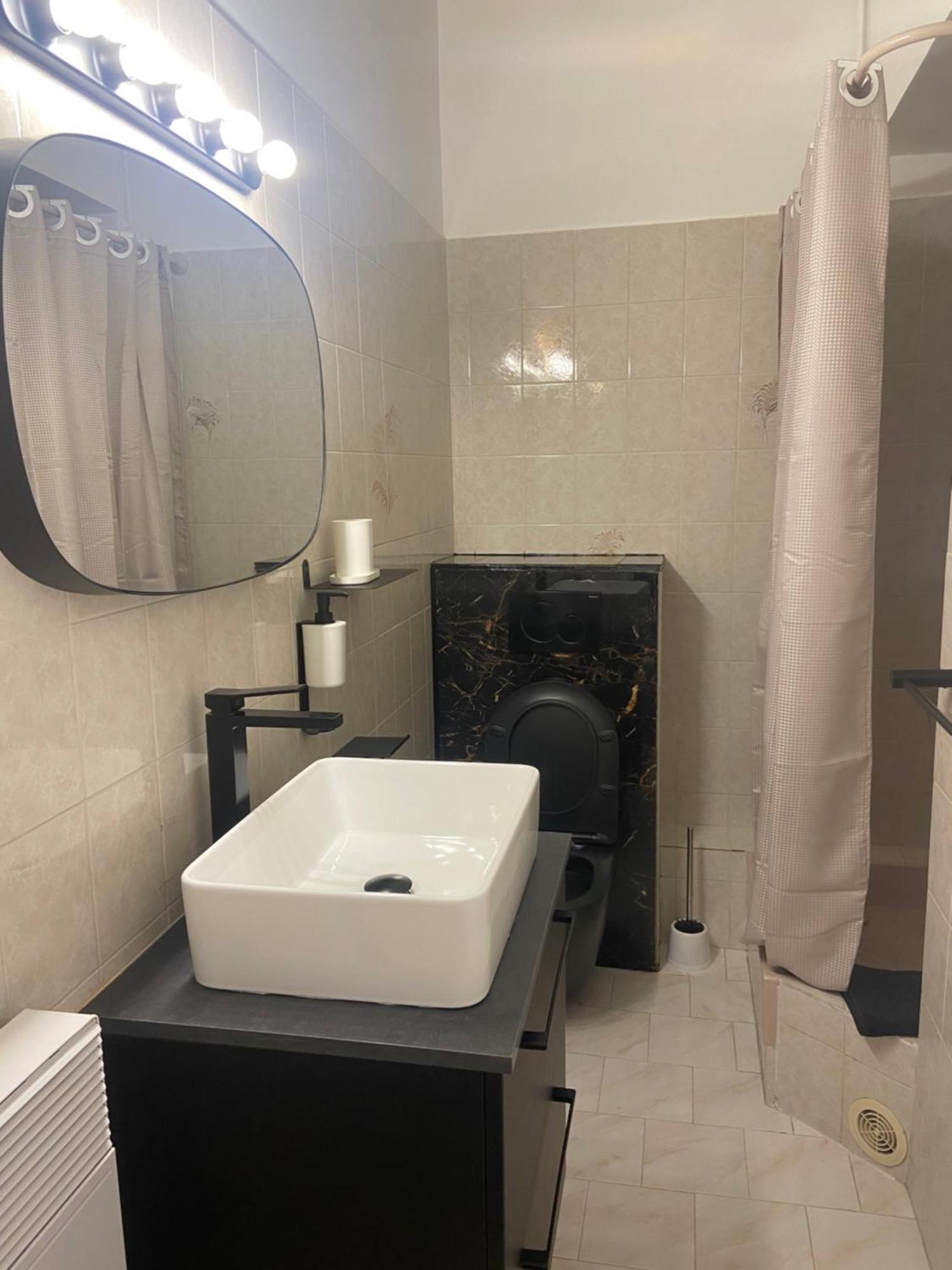 T2 Marche De Bastia Apartamento Exterior foto